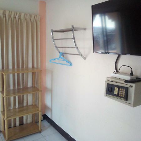M & A Guesthouse HHQ Exterior foto