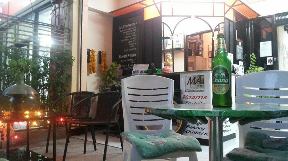 M & A Guesthouse HHQ Exterior foto
