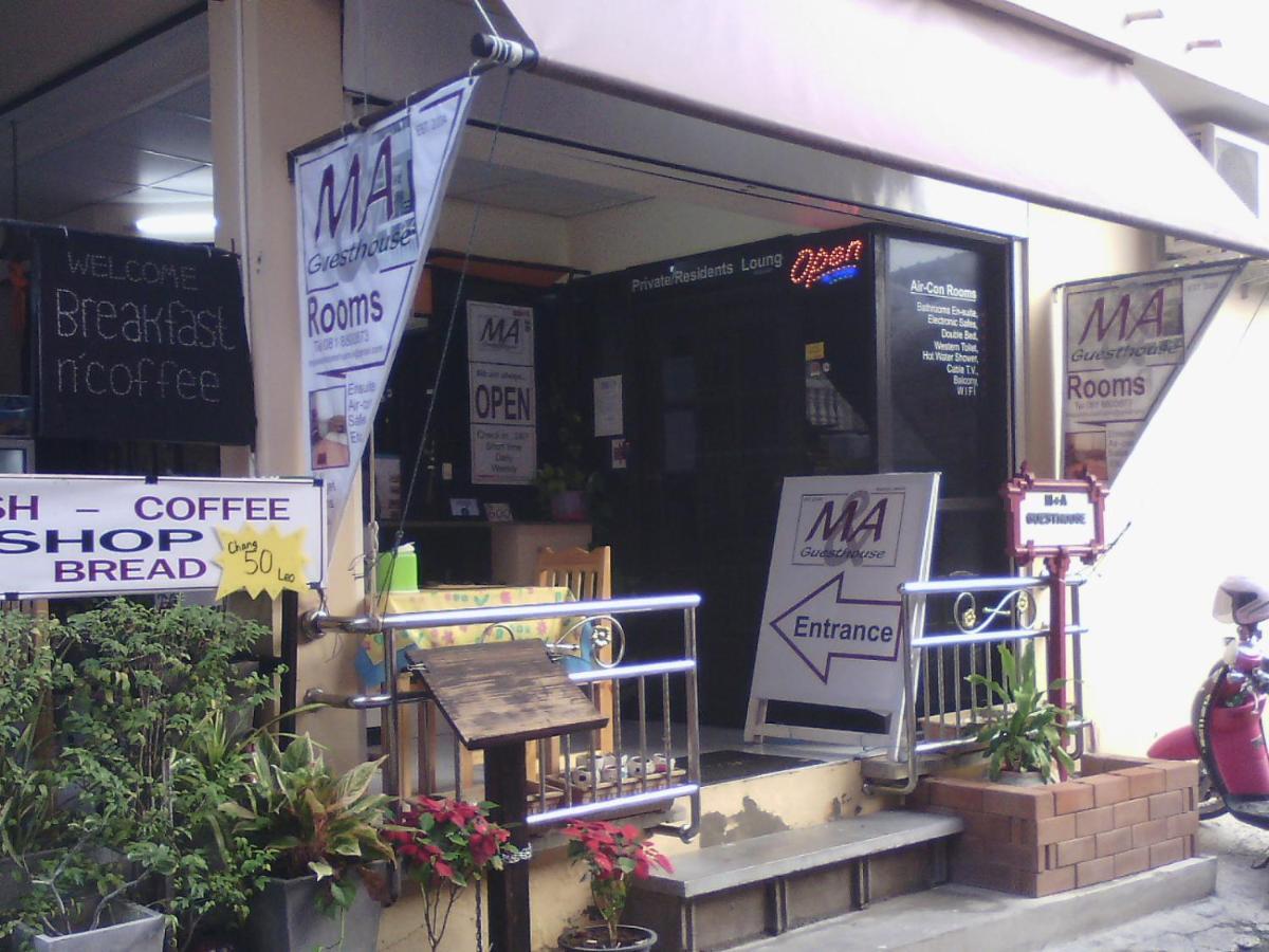 M & A Guesthouse HHQ Exterior foto